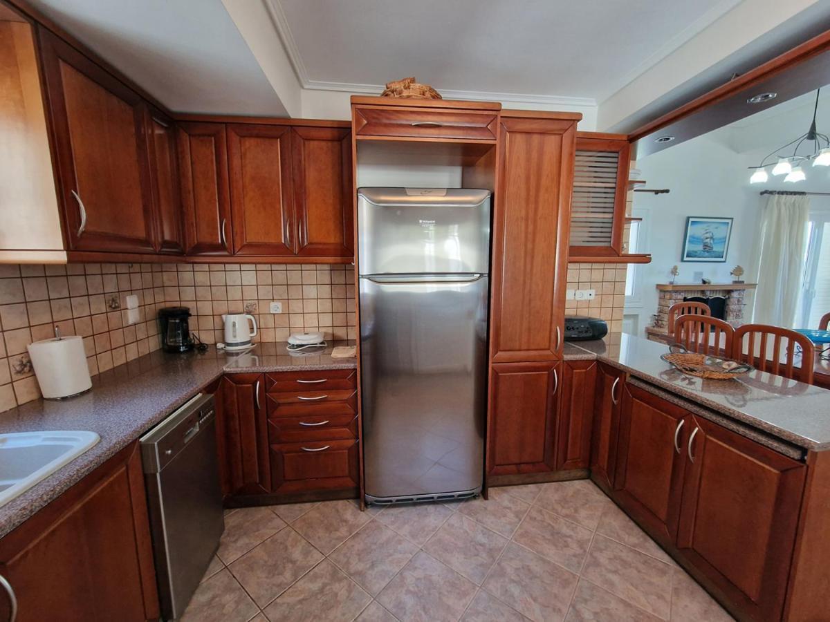 Villa Liana : Luxury Villa With Fantastic Sea View, Near Airport Pórto Ráfti エクステリア 写真